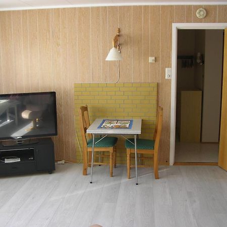 Nydelig Leilighet I Forste Etage. Sund  Exterior foto